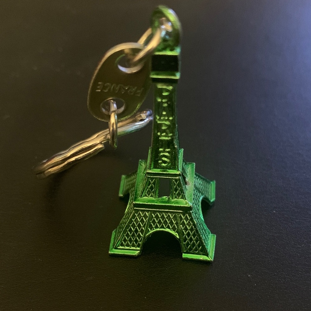 Green Eiffel Tower Keychain